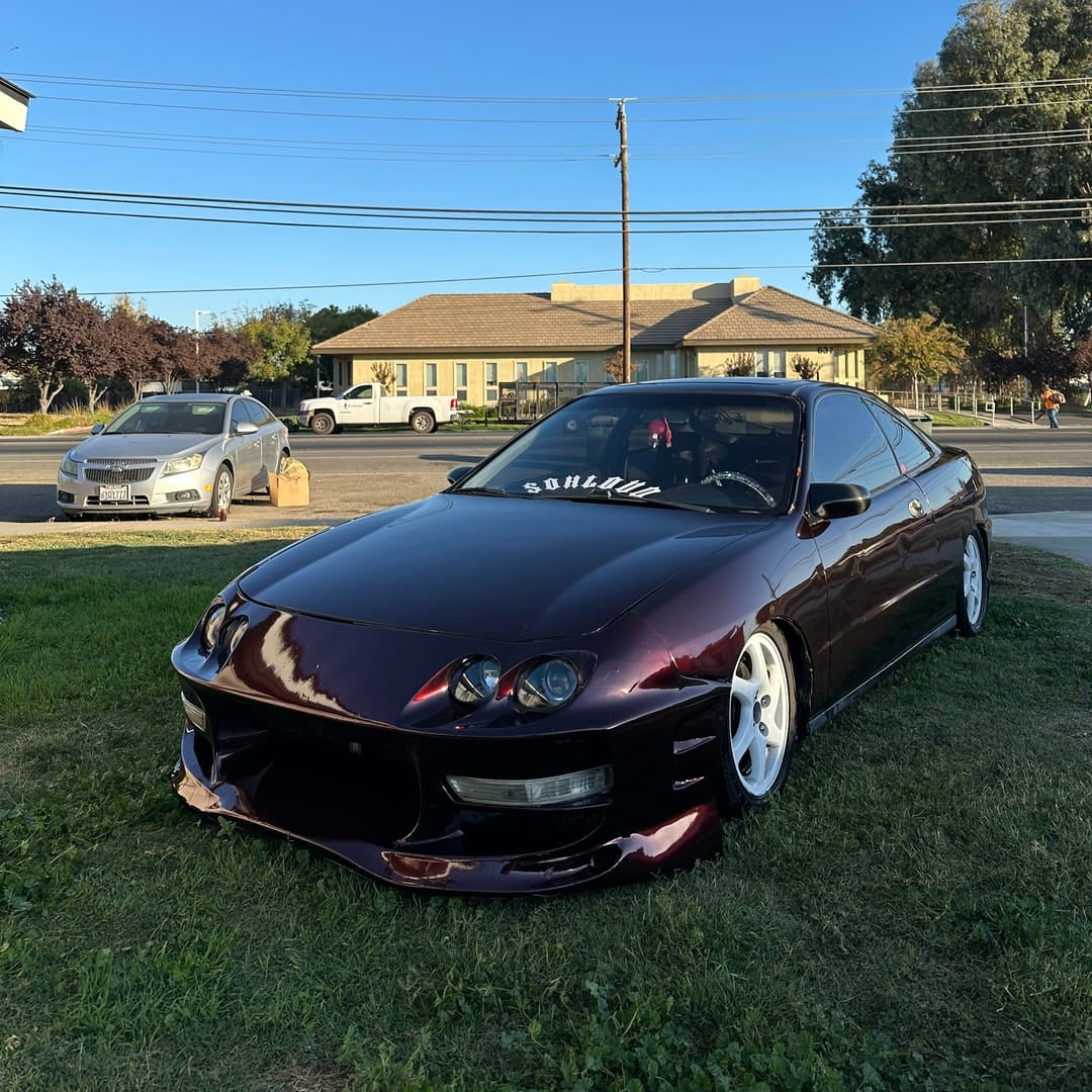 Glossy Metallic Black Rose Vinyl Wrap